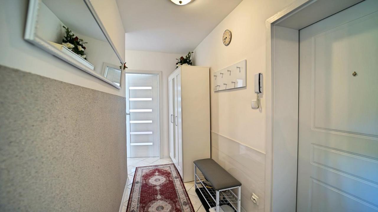 Apartamenty Every Sky Nadrzeczna 14 كارباش المظهر الخارجي الصورة